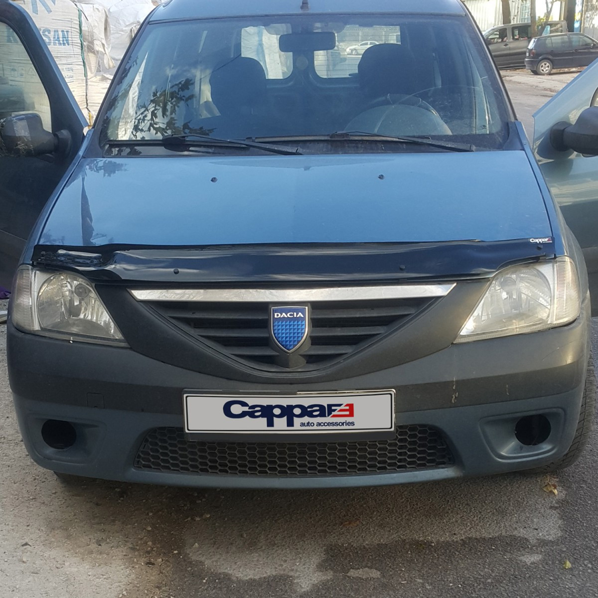 Дефлектор капота (мухобійка) Renault Logan 2004-2013 (Cappafe), фото 1