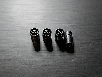 Металеві ковпачки на ніпель з логотипом Infiniti