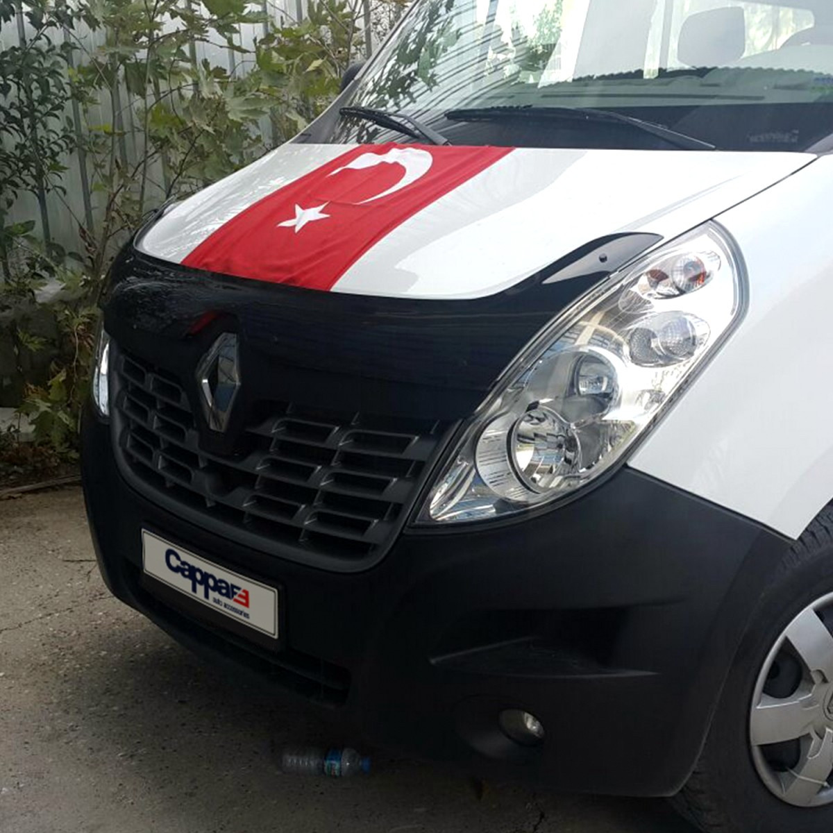 Дефлектор капота (мухобійка) Renault Master 2015-2019 (Cappafe)