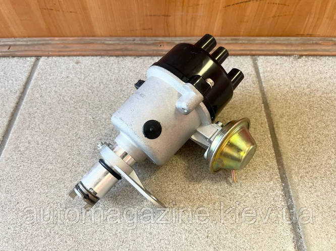 Розподільник запалювання (трамблер) безконтактний з датчиком холла ...