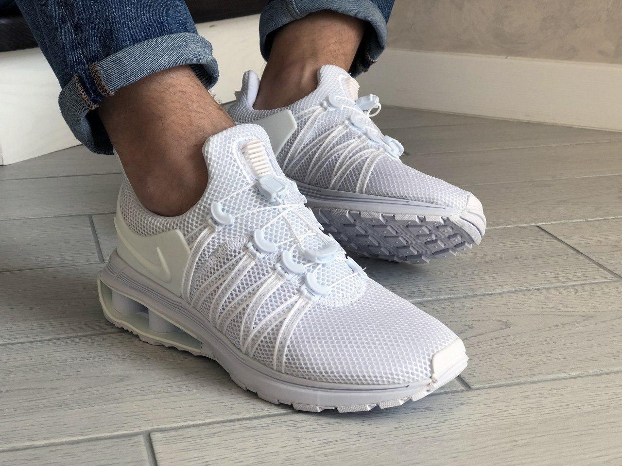 Wmns shox gravity hotsell