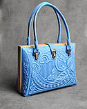 Вечірня сумка "Калла" блакитного кольору, комбінація шкіри та дерева, ручна робота, 27×19×11 см, фото 2
