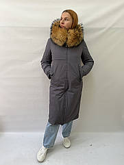 ЗИМОВА ЖІНОЧА ПАРКА З ЄНОТОМ