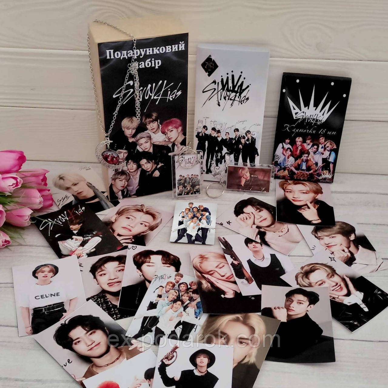 Подарунковий набір Stray Kids. Подарунковий набір Стрей кідс. Сувеніри Стрей кідс