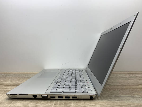 Sony SVS151C1GM 15.6 FHD IPS i5 3210M GF GT 640m 1GB 4GB SSD 120GB B NotebookCell .ua 1880506507
