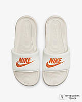 Шлепанцы Nike Victori One CN9675-108 (CN9675-108). Мужские спортивные шлепанцы. Мужская спортивная обувь.