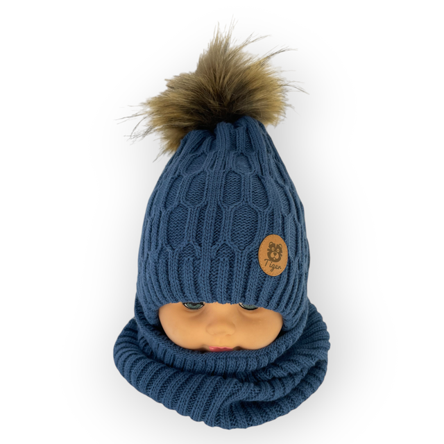 Шапочка для новорожденных на завязках для мальчика