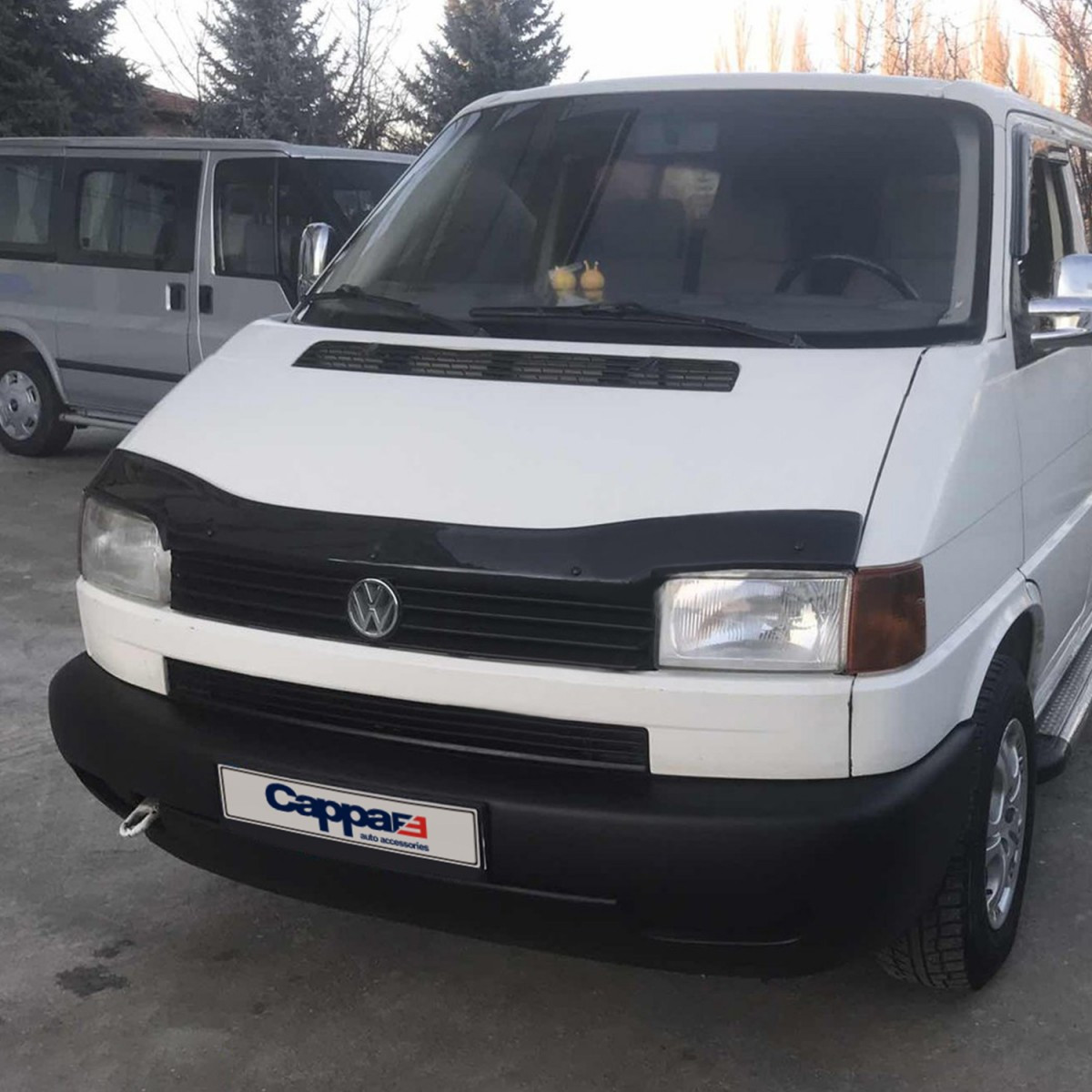 Дефлектор капота (мухобійка) Volkswagen T4 1990-2003 (Cappafe), фото 1