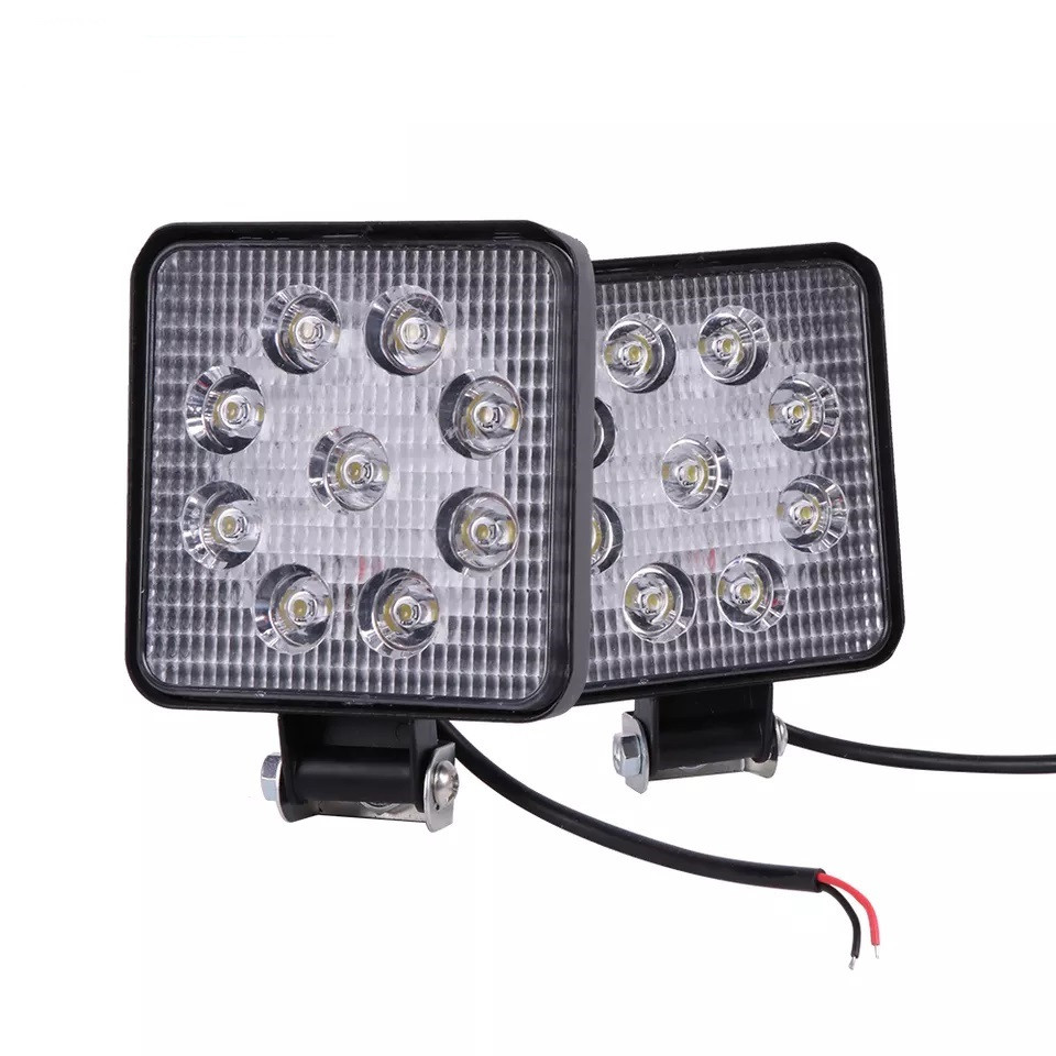 Світлодіодна квадратна фара 12-30V 27W 6000 K IP68 LED квадратні фари на авто, трактор