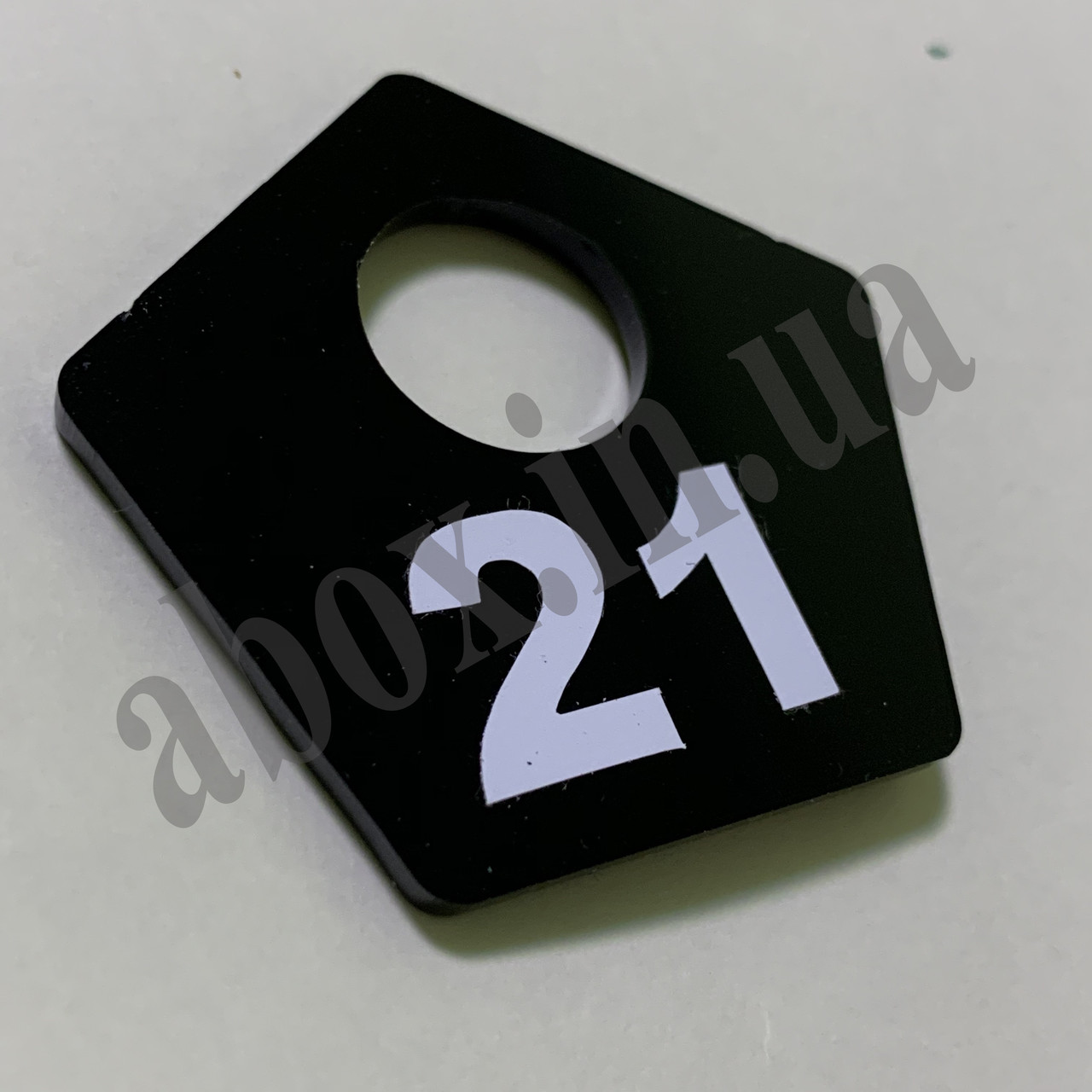 Гардеробний номерок "Ромб" | Чорний