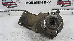 Поворотний кулак/ступиця перед ліва Citroen Jumper, Fiat Ducato, Peugeut Boxer R15 (1990-1994) OE:1300503080