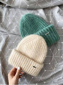 Шапки для дівчат