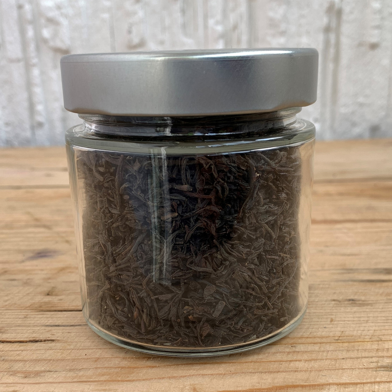 Чорний середньолистовий байховий чай з Шрі Ланки, 60 грам (баночка 200мл)