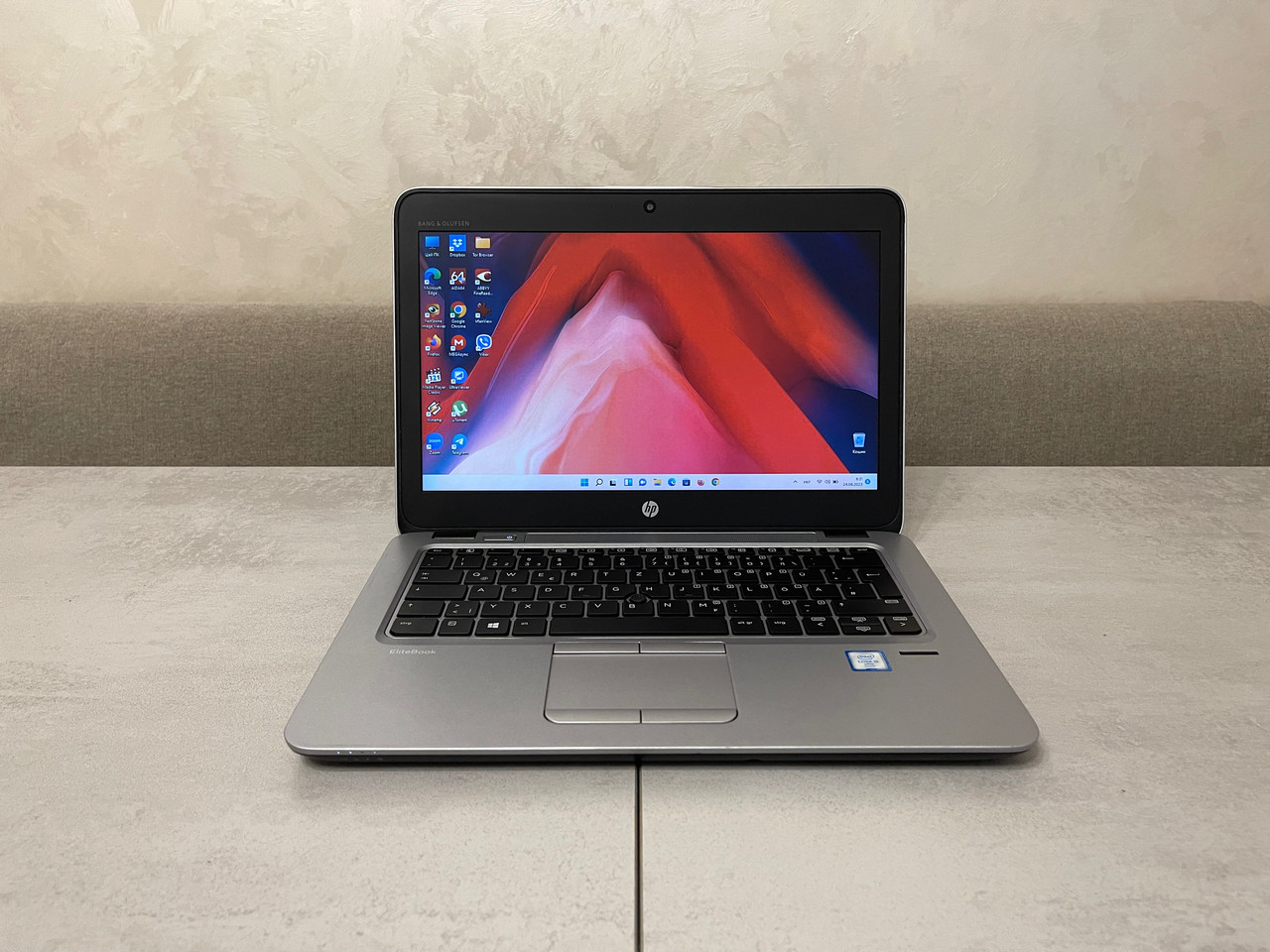 Ультрабук HP EliteBook 820 G3, 12,5", i5-6300U, 8GB, 128GB SSD