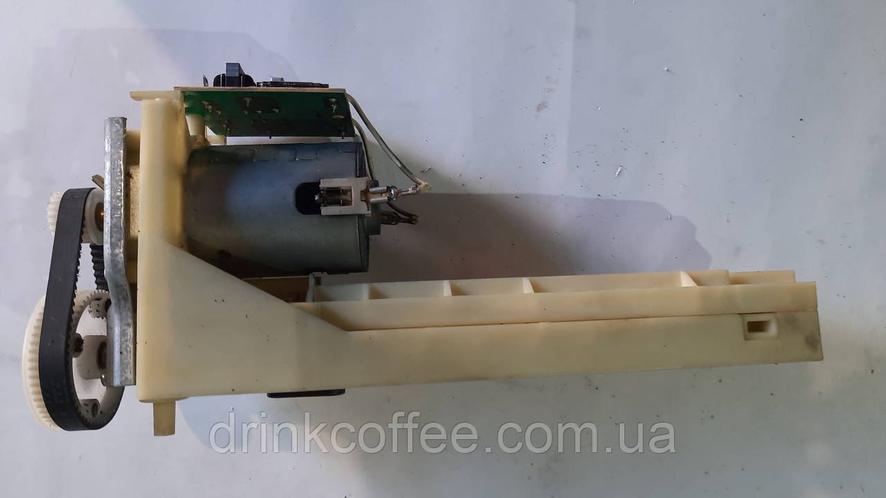 Привод заварювального блока в складі Редуктор для кавомашина DeLonghi ESAM 6600_8 PrimaDonna б/у