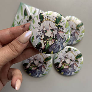 Значок з Нахидою з Genshin Impact