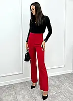 Стильные женские брюки из эко кожи с завышенной талией в красном цвете