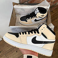 Женские кроссовки Nike Air Jordan Retro1 Black Beige (бело-черно-бежевые) высокие кроссы J0467v