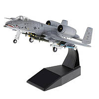 Модель самолета истребителя A-10 Thunderbolt II метал масштабе 1:100 Fairchild Republic A-10 Thunderbolt II