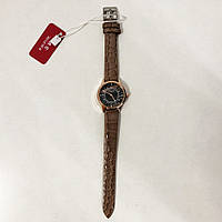 Стильные бежевые наручные часы женские. С блестящем ремешком. В чехле. EY-277 Модель 78464