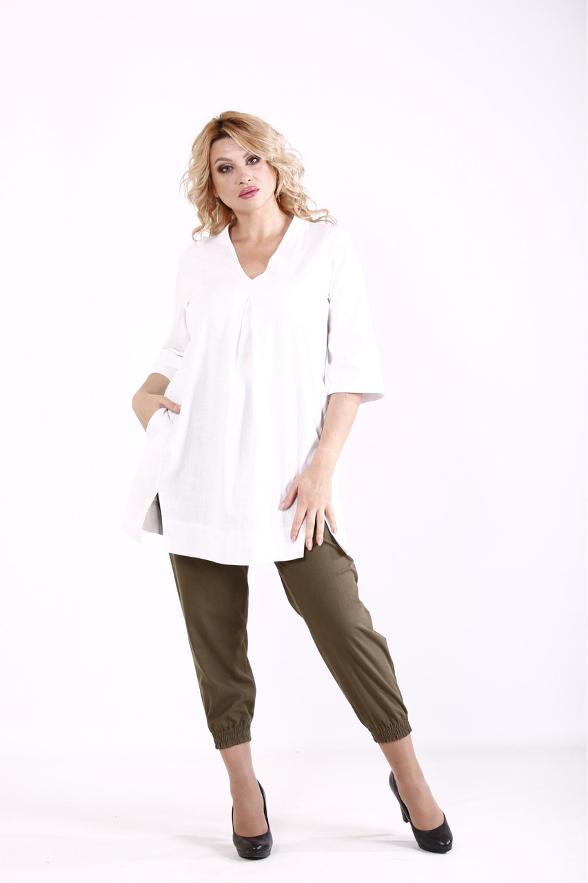 Довга вільна біла блузка з льону жіноча літня великого розміру 74