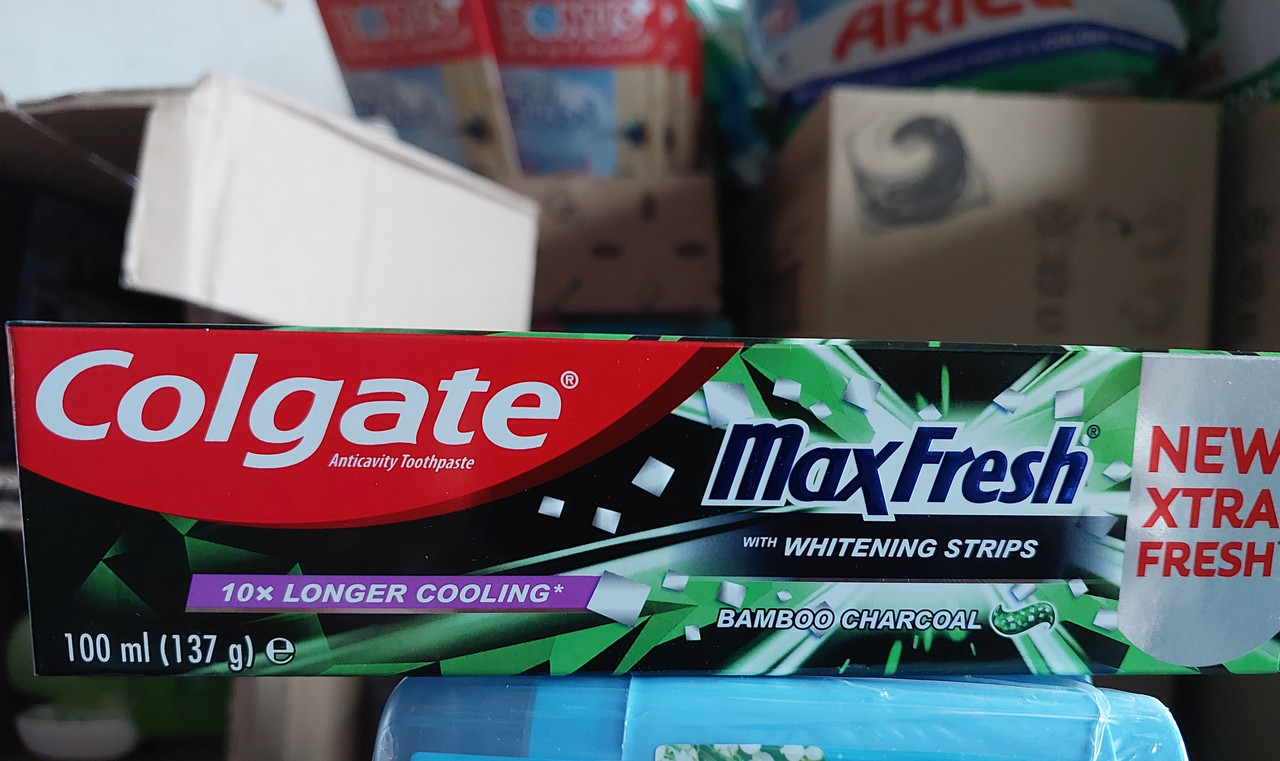 Зубна паста Colgate Max Fresh Whitening Strips 100 мл