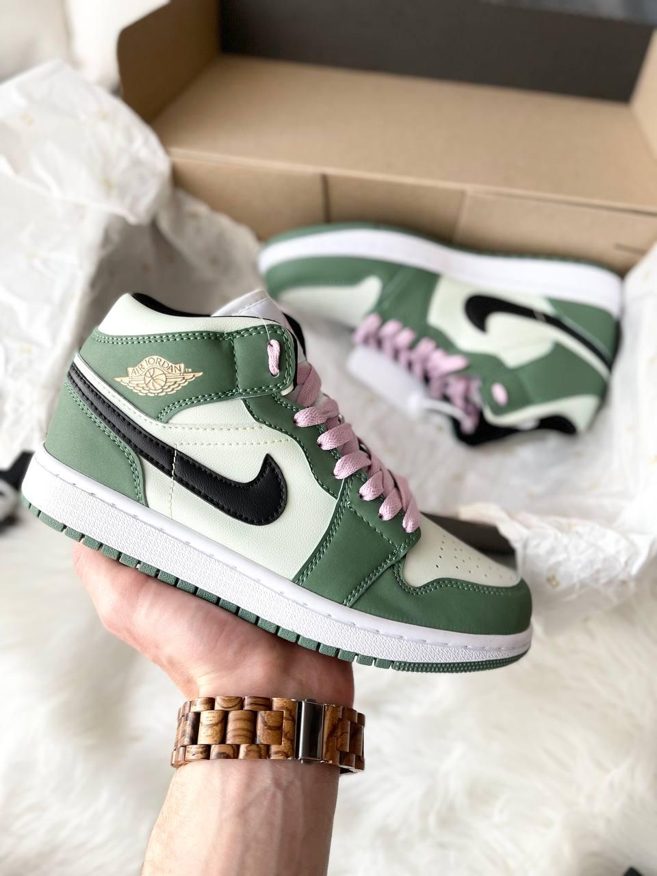 Жіночі кросівки Джордан Jordan 1 High Green White Pink ALL07467, фото 1