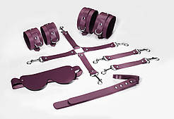 Набір Feral Feelings BDSM Kit 5 Burgundy, наручники, поножи, конектор, маска, паддл