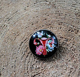 Брошь матка значок на халат для медика гинеколога