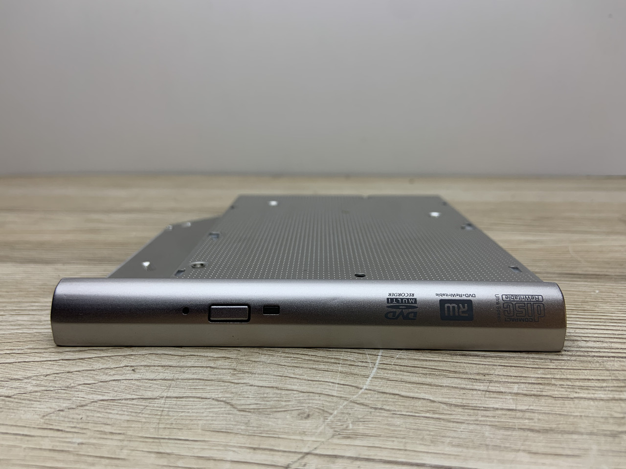 Dell Vostro 3500 заглушка DVD приводу (03V7K0 3V7K0) з приводом у зборі б/в #