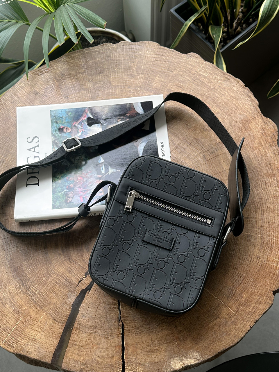 С. Dior crossbody 18*21*7