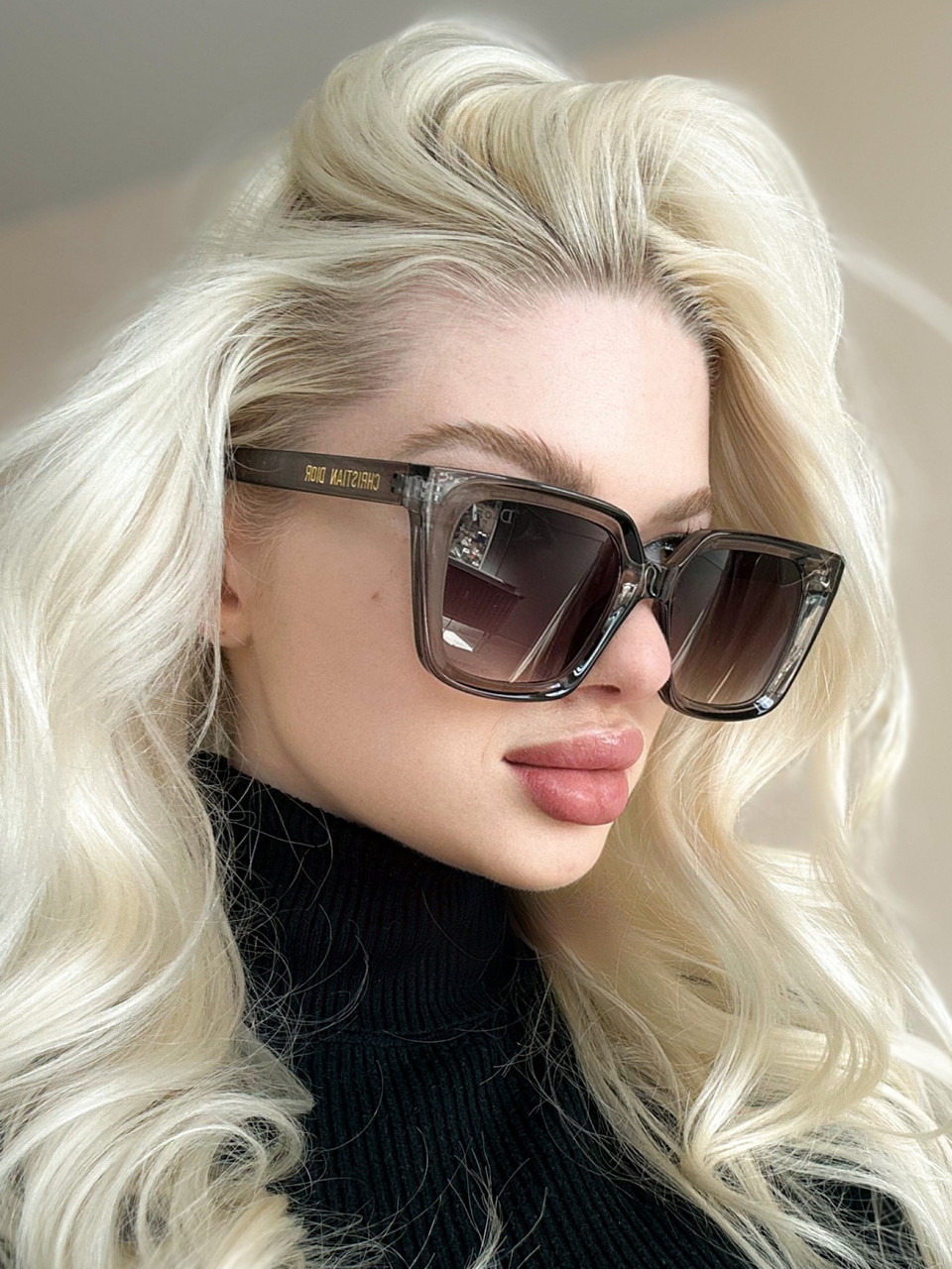 Круті модні жіночі окуляри Christian Dior -