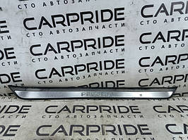 Накладка на порог PEUGEOT 607 1 3.0I V6 2002 перед. прав. (б/у)