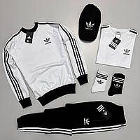 Adidas світшот-штани-футболка-кепка-2пари носки