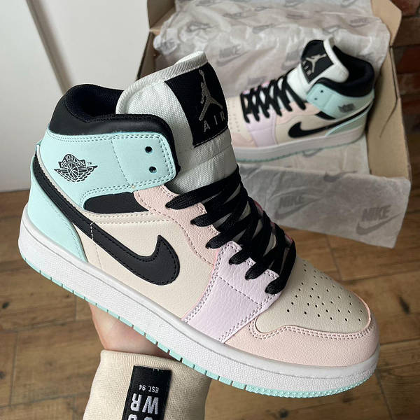 Jordan 1 hot sale retro multicolor