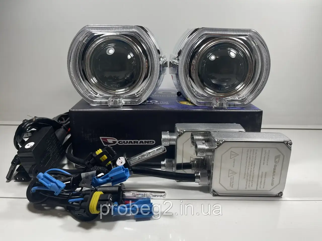 Біксенонові лінзи Guarand 3.0 з оченятами White BMV з ксеноном 12v 35w 5000 k