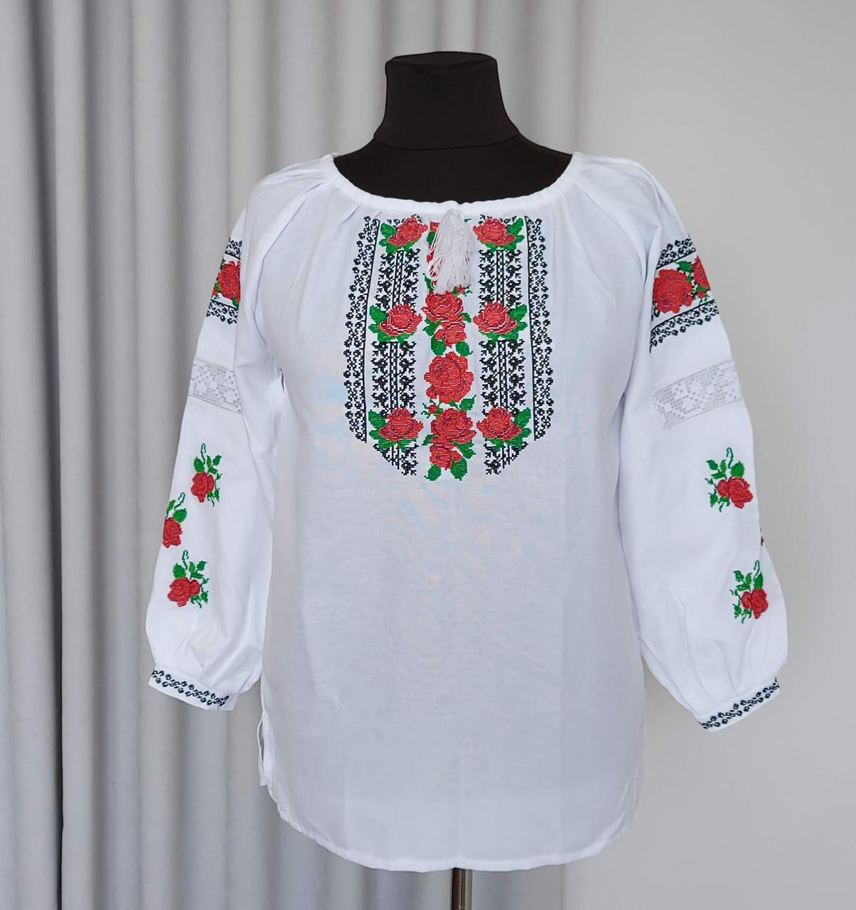 Вишиванка жіноча з вишитими червоними трояндами (56 р), фото 1