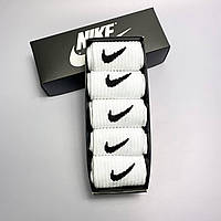 Комплект мужских носков длинных весна осень спортивных белых Nike 5 пар 41-45 в подарочной фирменной упаковке