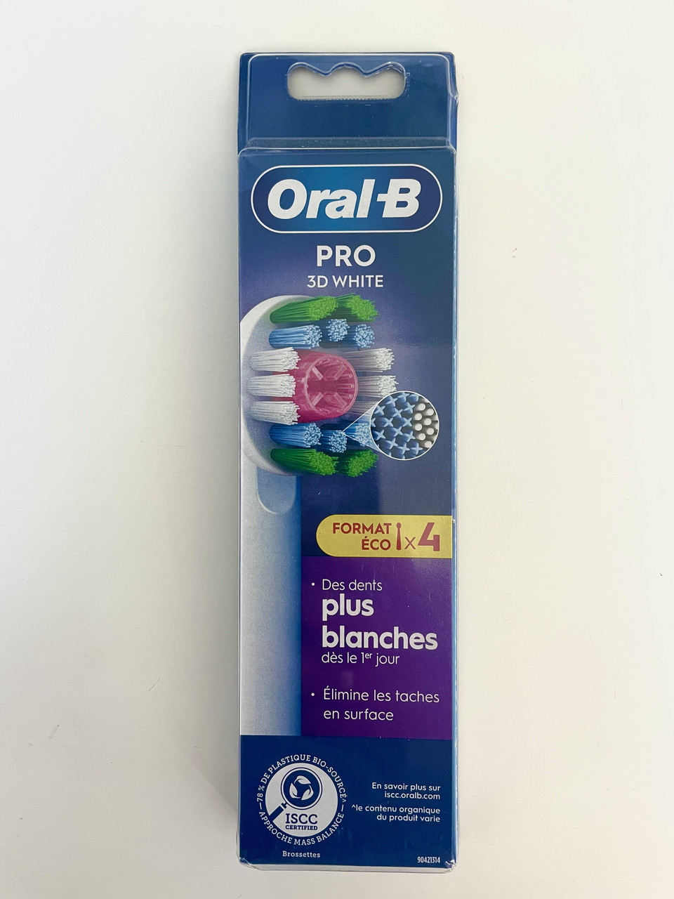 Насадки для зубної щітки ORAL-B PRO 3D White 4 шт. (EB18)