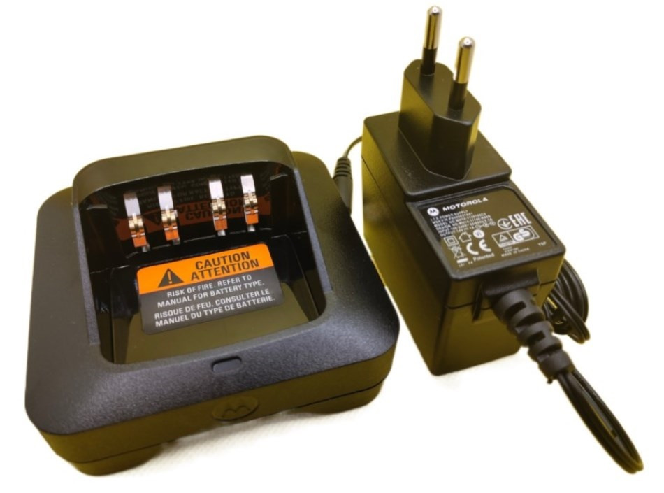 ⇒ Зарядний пристрій Motorola WPLN4577A Impres (PMPN4527A) для рацій DP2400 DP3400 DP4400 DP4800 R7 R7a, фото 1