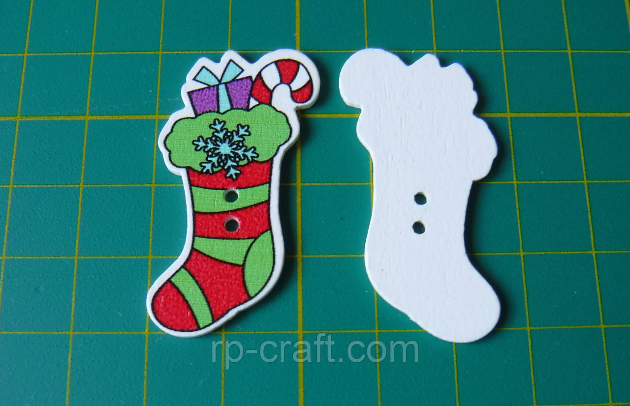 Гудзик дерев'яний, декоративний. Шкарпетка з подарунками, 26х41 мм, фото 1