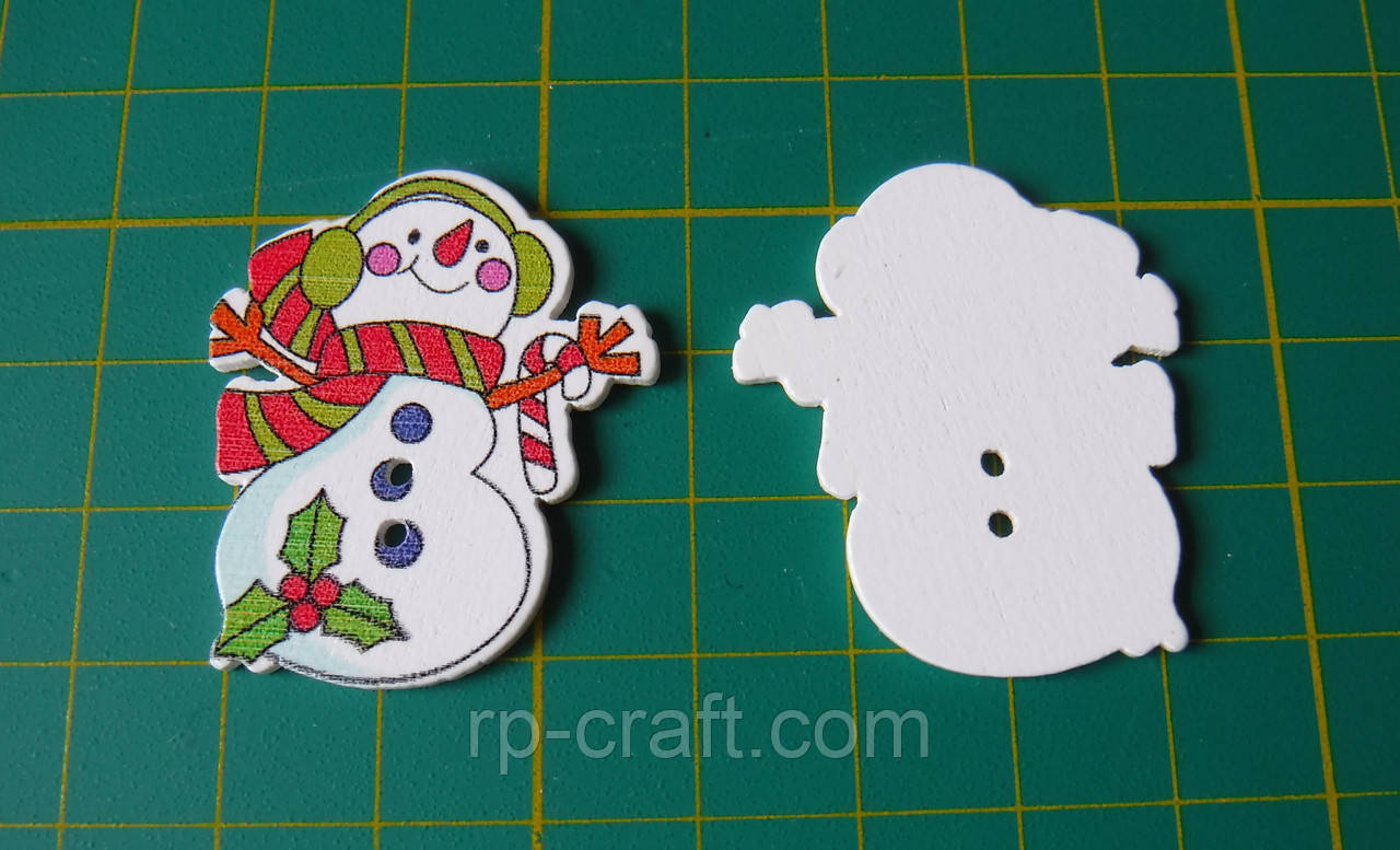 Гудзик дерев'яний, декоративний. Сніговик у шарфі, 30х35 мм, фото 1