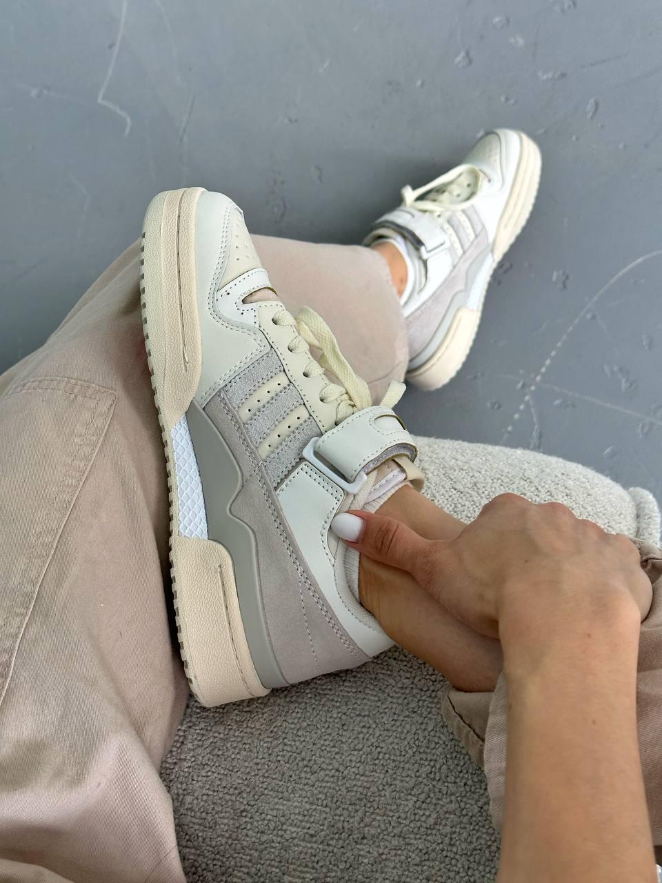 Кросівки жіночі весна літо повністю чорні Adidas Forum Low Black. Взуття жіноче біле Адідас Форум Лов