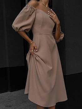 Сукня міді з відкритими плечима