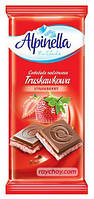 Шоколад молочный Alpinella Strawberry, с клубничной начинкой, 90 г