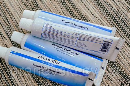 Зубна паста Dawn Mist Oral Care Fluoride Toothpaste, фото 2