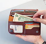 Довге чоловіче портмоне з натуральної шкіри з тисненням Карпати світло-коричневе | Чоловічий клатч з ремінцем опціонально, фото 6