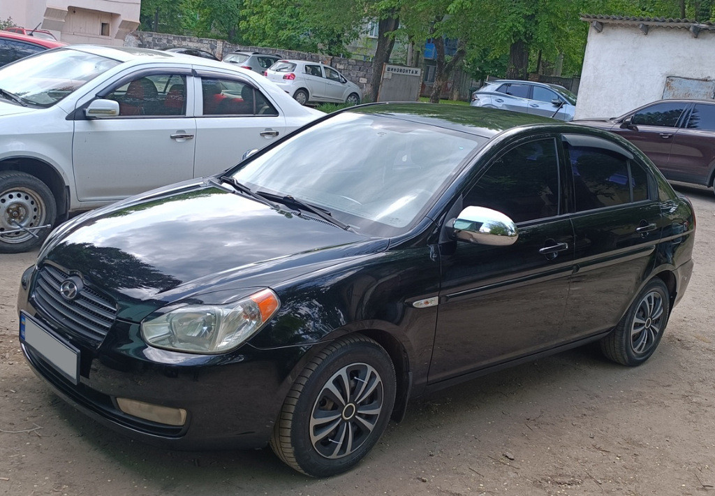 Накладки на дзеркала (2 шт., пласт) Carmos для Hyundai Accent 2006-2010 рр