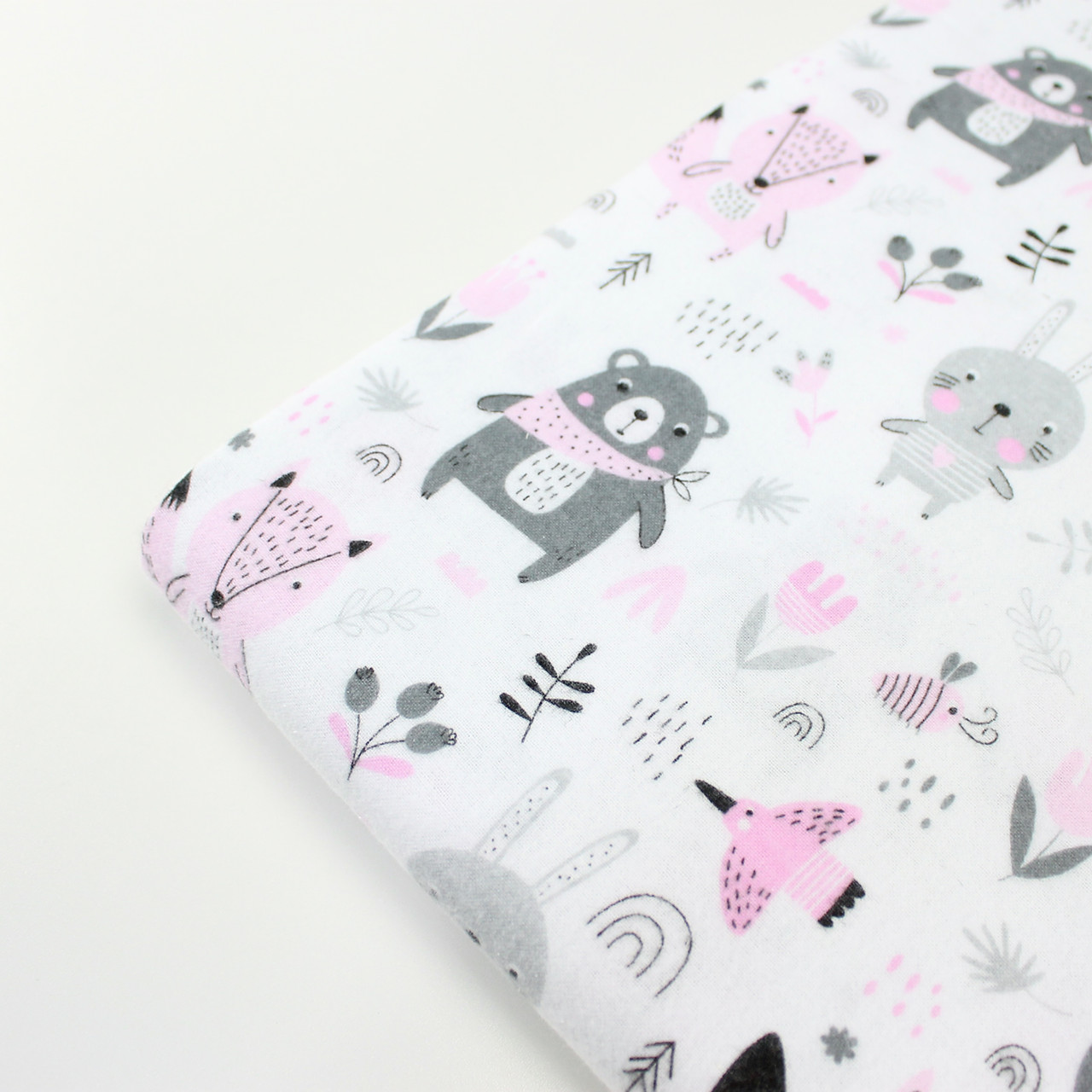 Лоскуток.Фланель дитяча "Звірята" рожево-сірих кольорів білому тлі No Е-1278, 82*160 см, фото 1