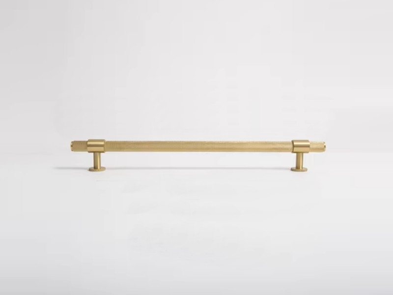 Ручка-скоба з гравіюванням модерн RT-LYJGH-278-224 BRASS GOLD латунь 224 мм